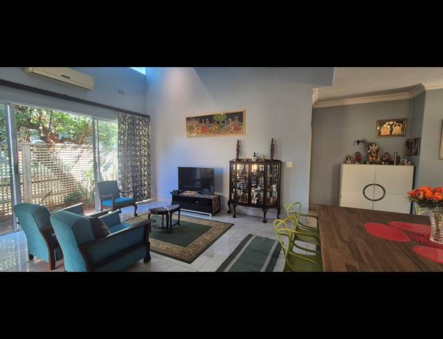 4 BEDROOM SIMPLEX FOR SALE IN KINDLEWOOD ESTATE